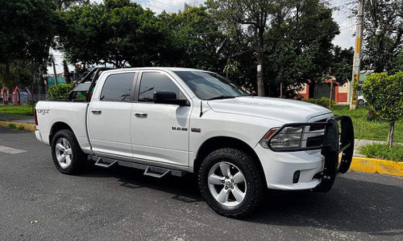 Ram Ram 2500 5.7 R/T...