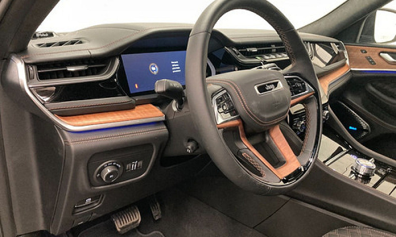 Jeep Grand Cherokee ...