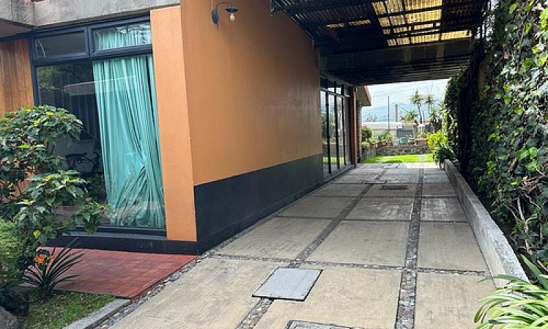 Casa En  Venta En Av...
