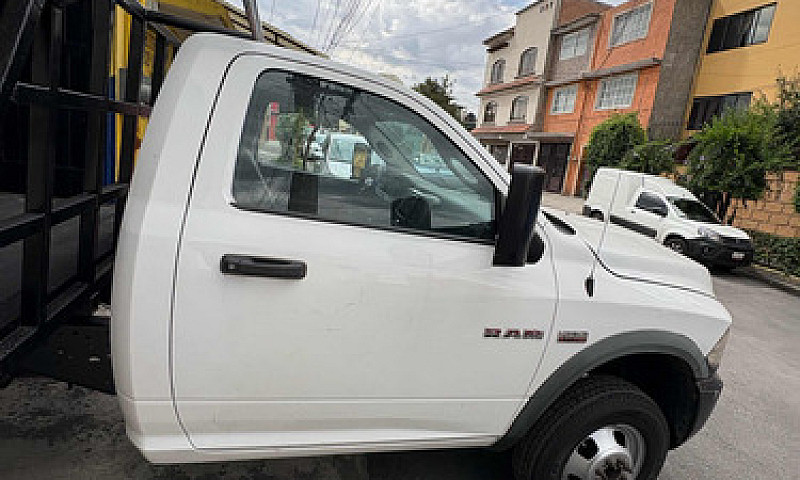 Ram 4000 Chasis Cabi...