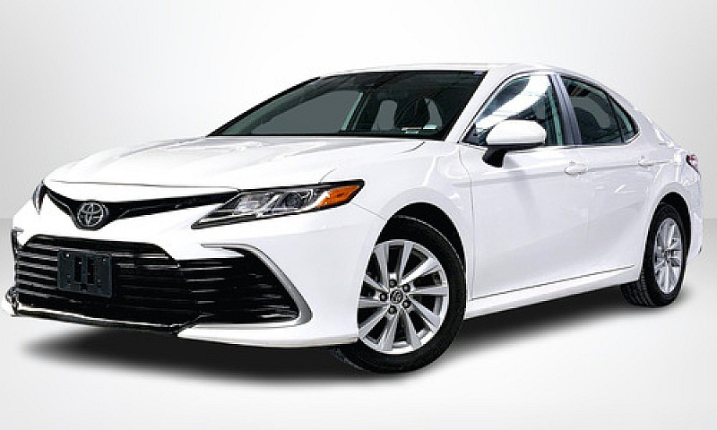 Toyota Camry 2021...