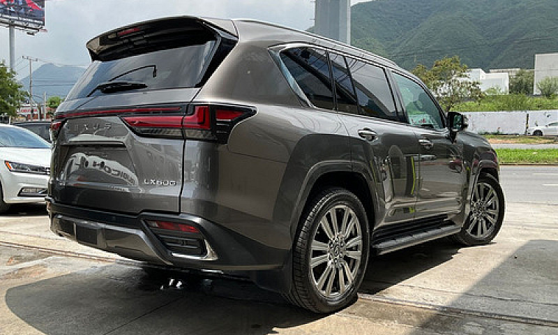 Lexus Lx 2023...