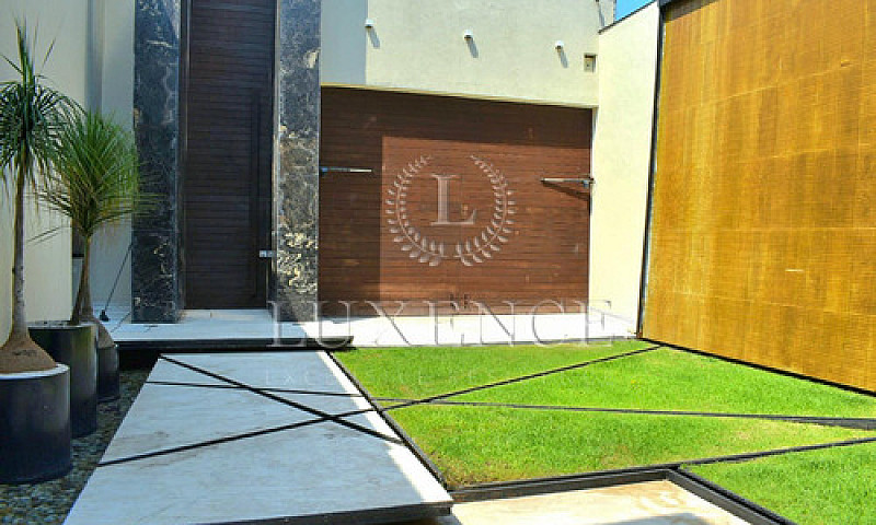Casa En Venta, Jardi...