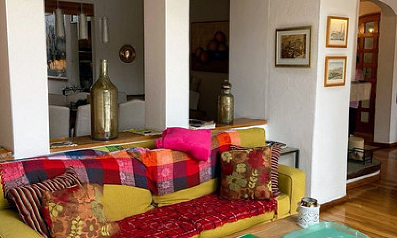 Casa En Venta En Lom...