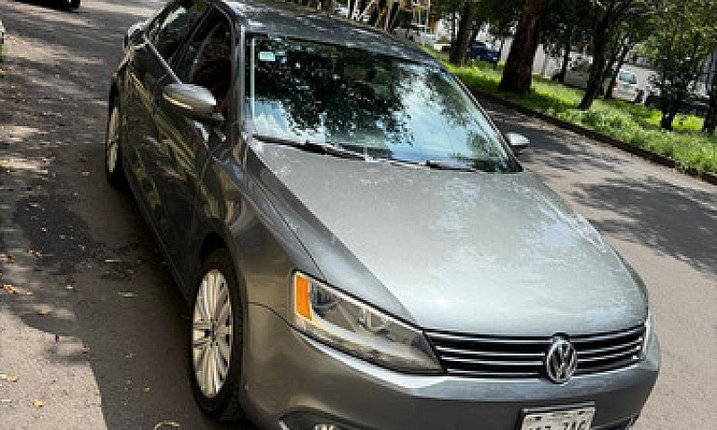 Volkswagen Jetta 2.5...