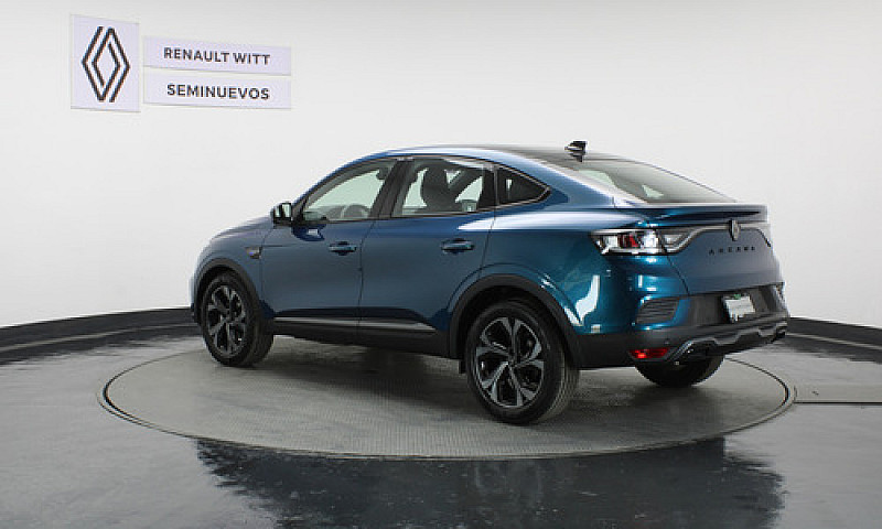 Renault Arkana 2025...