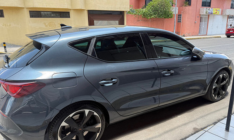 Cupra Leon 245Hp...