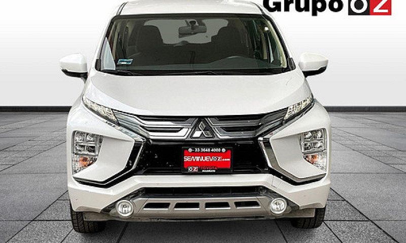 Mitsubishi Xpander 2...