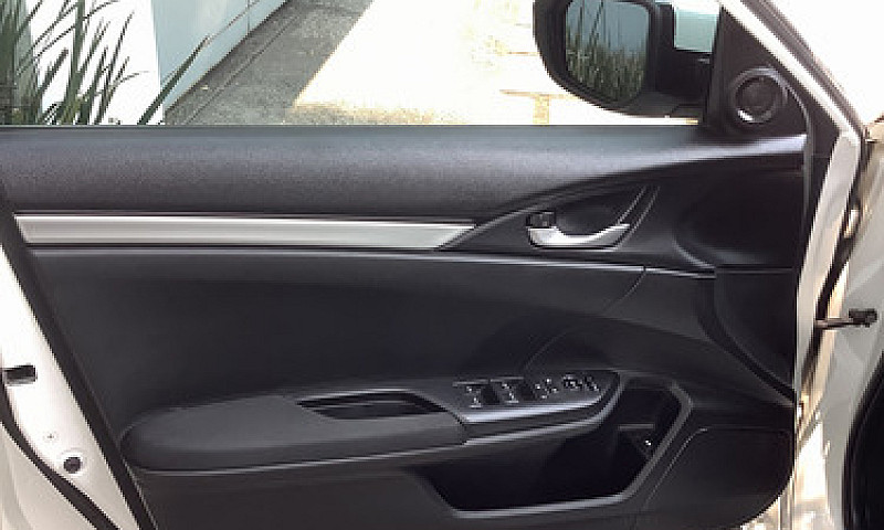 Honda Civic 2.0 I-St...