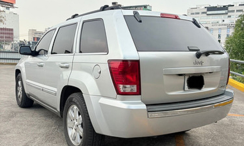 Jeep Grand Cherokee ...