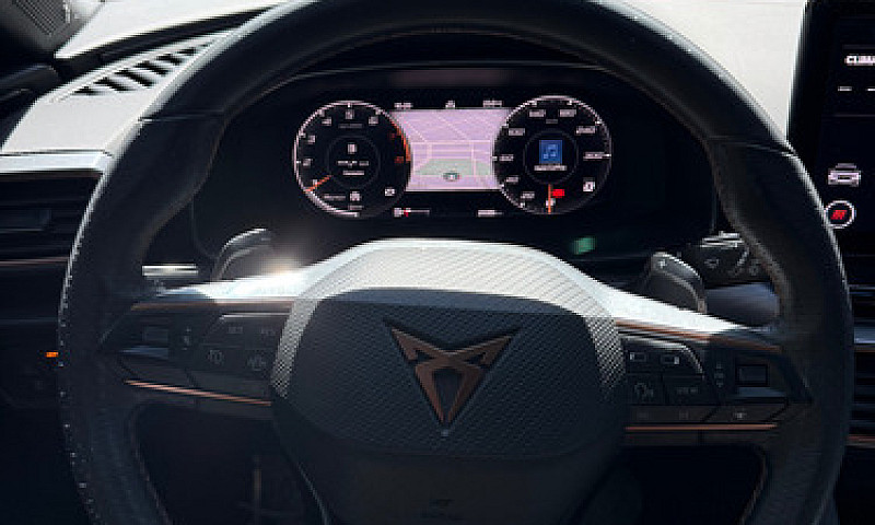 Cupra Leon 300Hp...