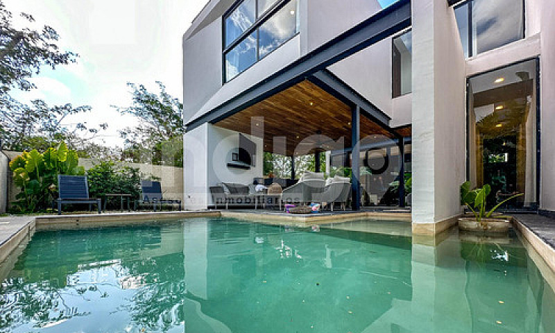 Casa En Venta En Mér...