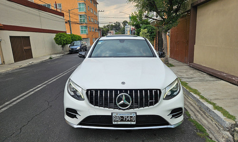 Mercedes Glc 43...