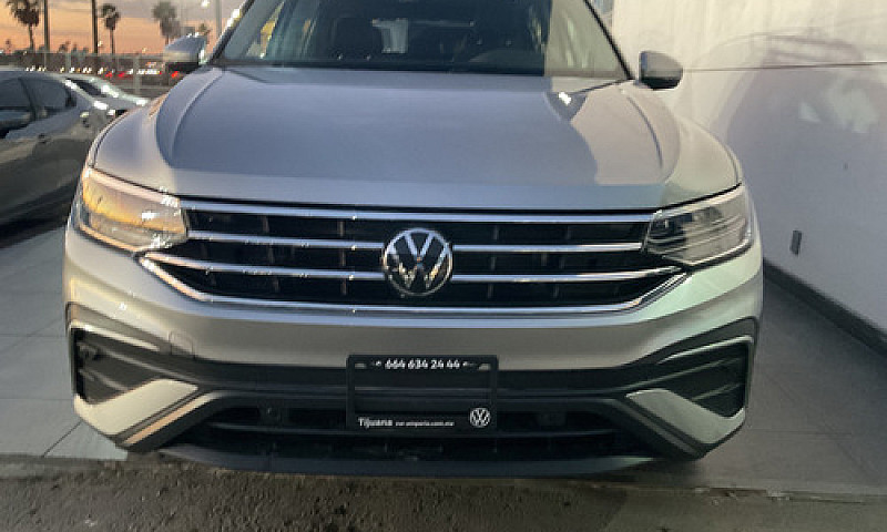 Volkswagen Tiguan 20...