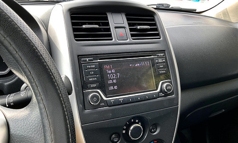 Nissan Versa 2019...
