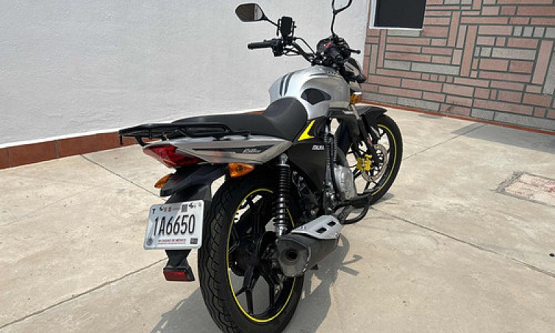 Moto Nueva De Paquet...