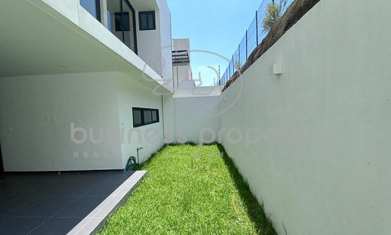 Hermosa Casa En Monc...