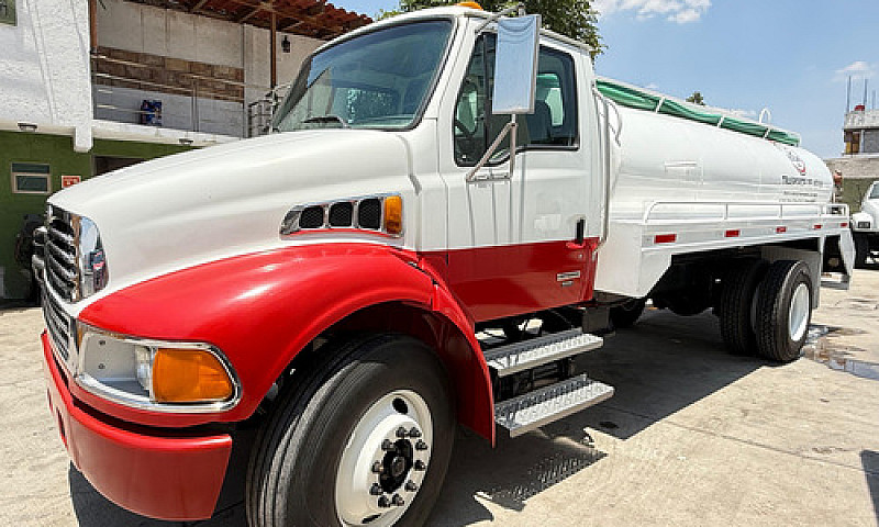 Pipa, Freightliner-S...