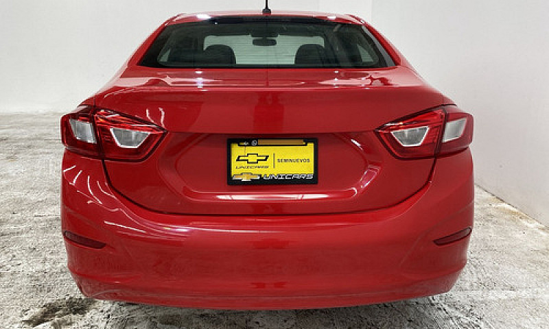 Chevrolet Cruze 2018...