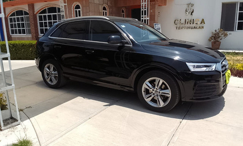 Audi Q3 2.0 S Line 2...