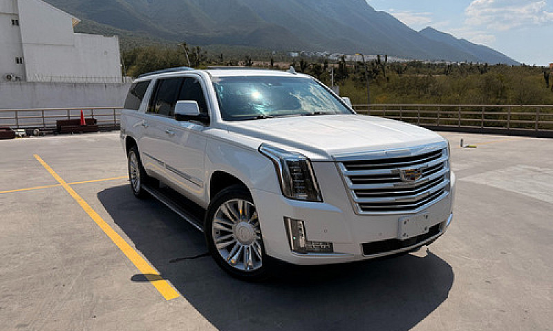 Cadillac Escalade Es...