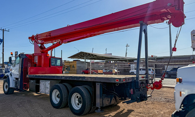 Grua Titan 2003 Ster...