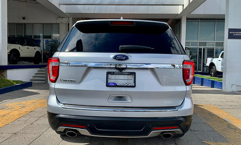 Ford Explorer 2018...