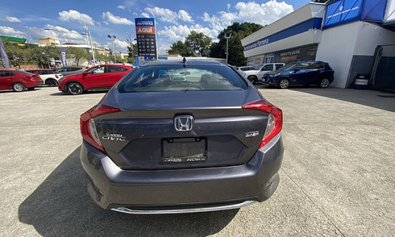 Honda Civic 2020...