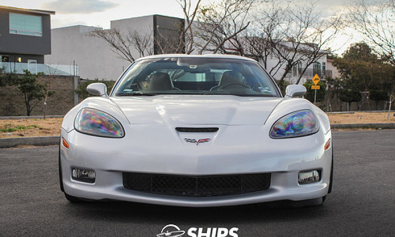 Chevrolet Corvette 2...
