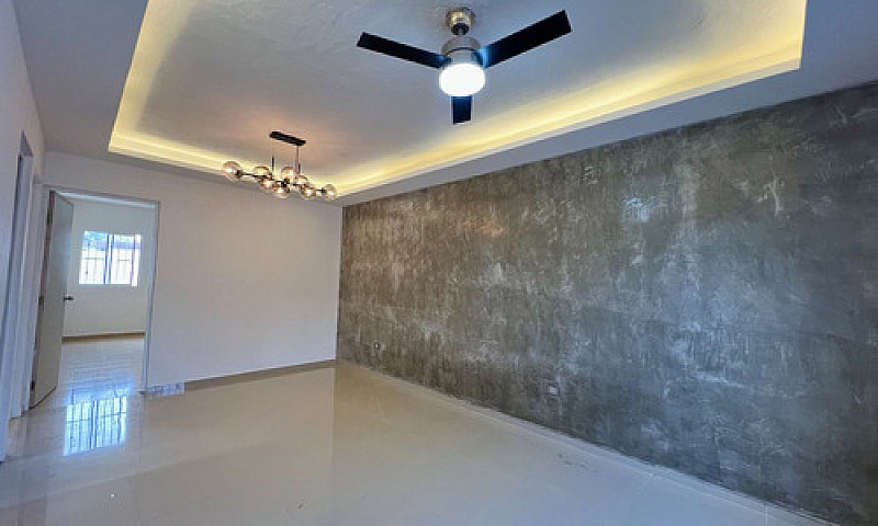 Casa En Venta En Ciu...