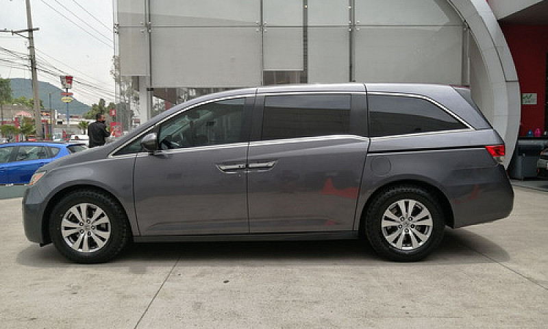 Honda Odyssey 2016 3...