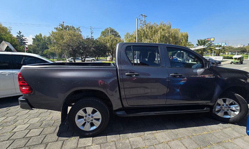 Toyota Hilux 2019...