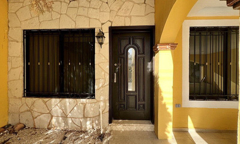 Casa En Venta En Fra...