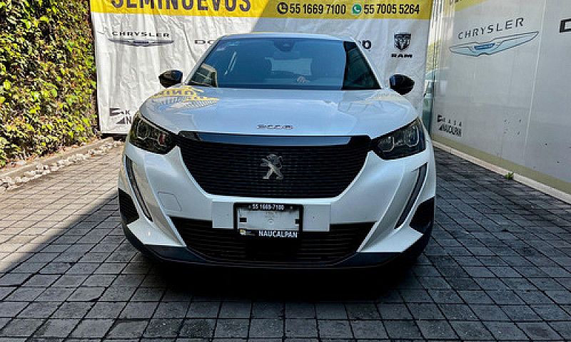 Peugeot 2008 2024...