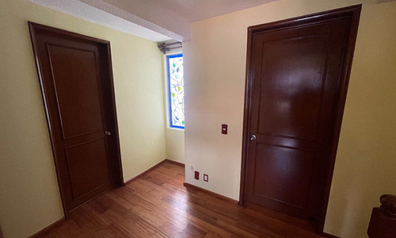Casa En Venta En Leg...