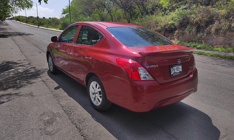 Nissan V-Drive 1.6 M...