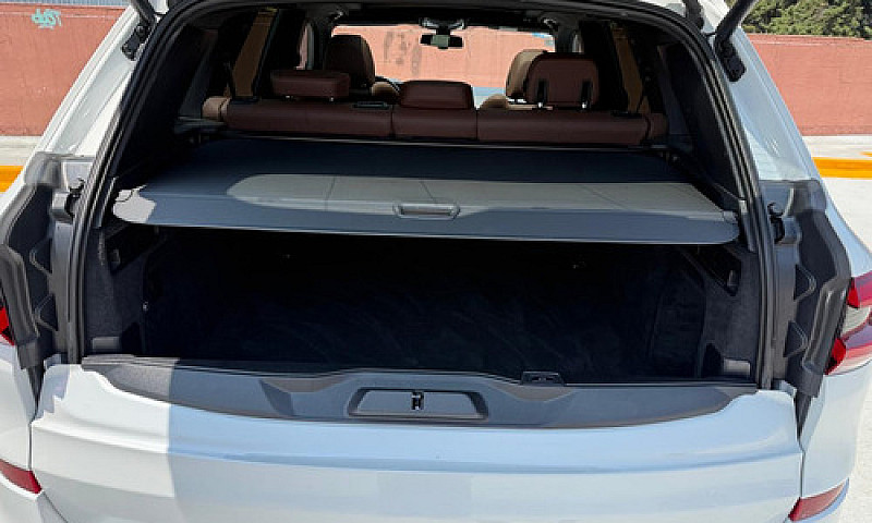 Bmw X5 M50...
