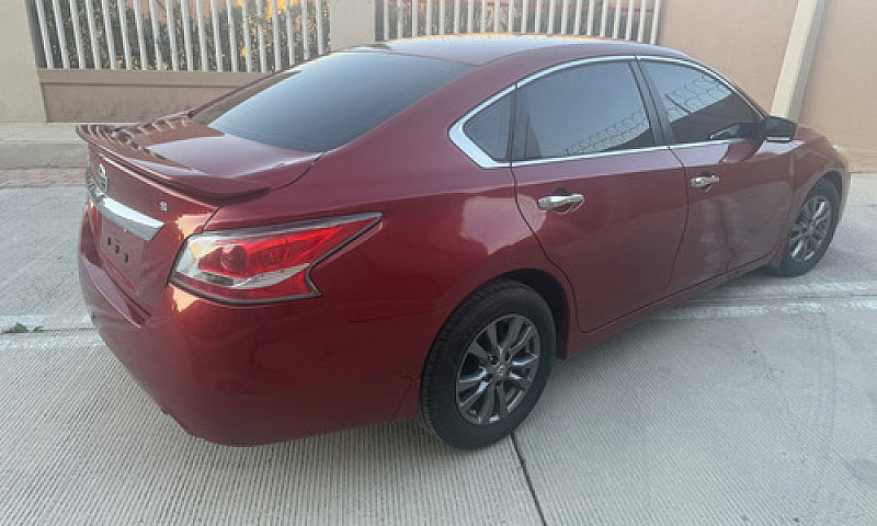 Nissan Altima 2.5 Se...