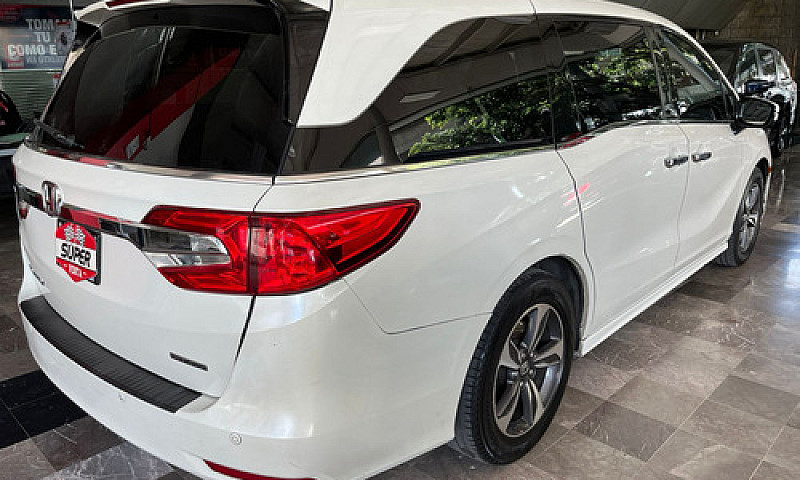 Honda Odyssey 2018 3...