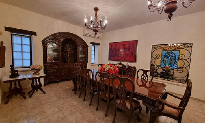 Casa En Venta En Mér...