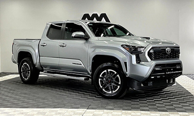 Toyota Tacoma 2024...