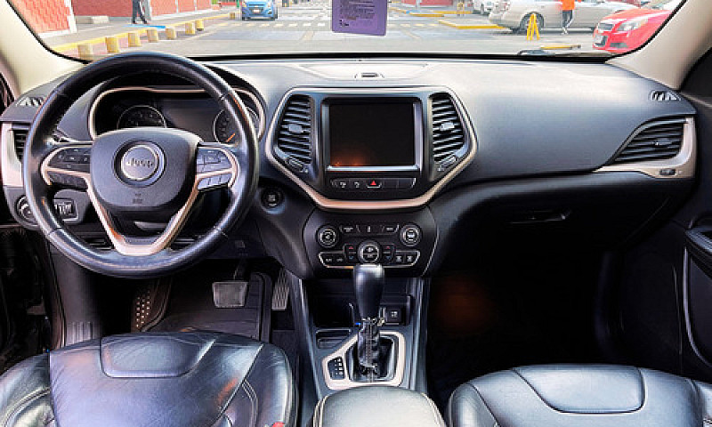 Jeep Cherokee 2.4 Li...