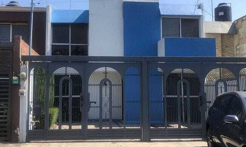 Venta De Casa En Cal...