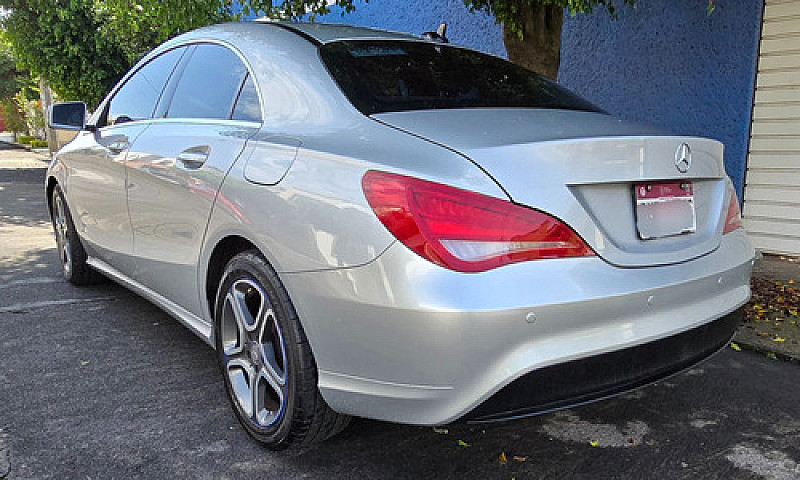 Mercedes-Benz Clase ...