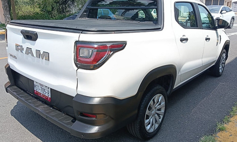 Dodge Ram 700 Doble ...