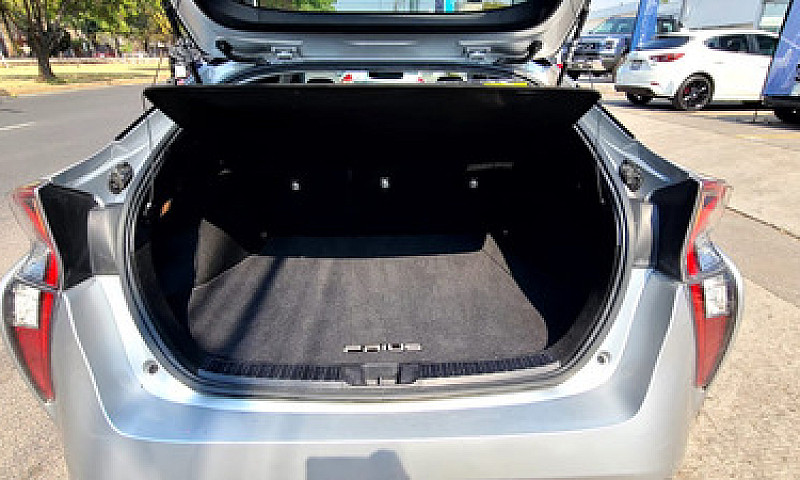 Toyota Prius 2018...