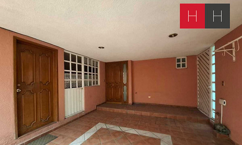 Casa En Venta En Est...