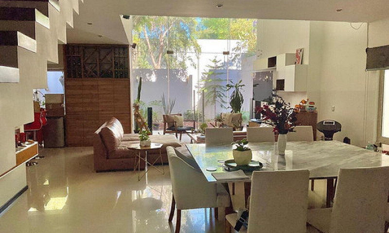 Casa En Venta En Zap...