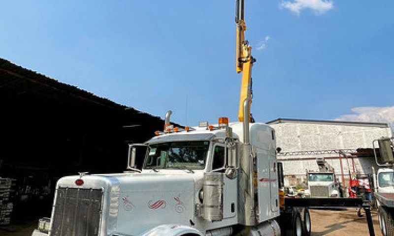 Camión Peterbilt 200...