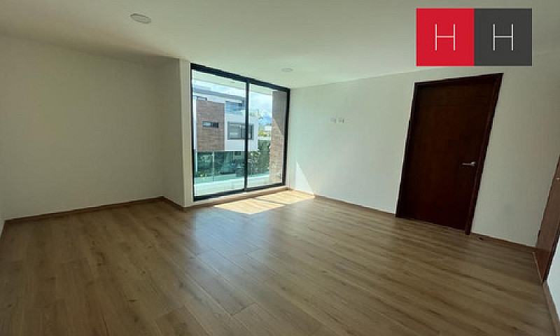 Casa En Venta En Ang...